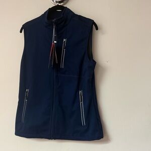 33,000 ft Navy Blue Sleeveless Vest with Zipper Pockets